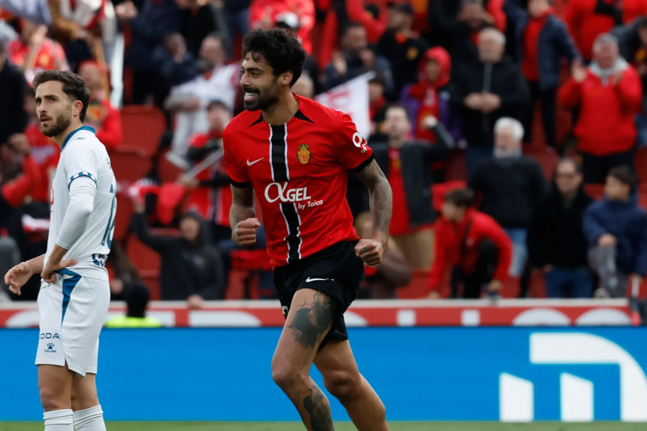 Samu Costa no radar do Leipzig